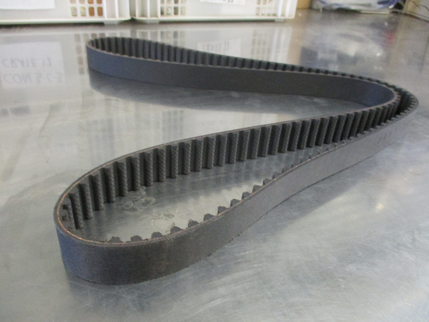 Volkswagen Passat 2.0L TDI Genuine Engine Timing Belt New Part