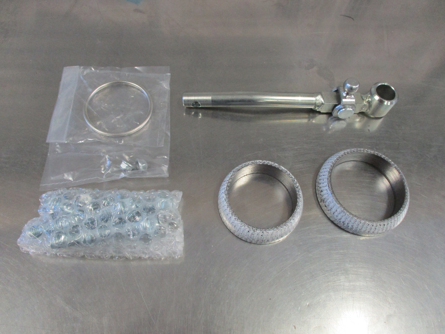 Suzuki Grand Vitara Genuine Manual Transmission Shifter Shaft Set New Part