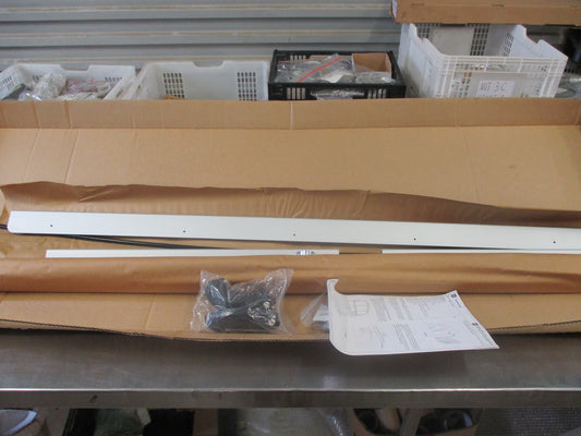 Holden RG Colorado Crew Cab Genuine Long Sports Bar Fitting Kit New Part