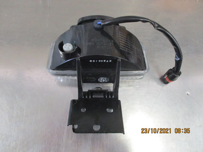TYC Right Hand Fog Light Assembly Suits Jeep ZG Grand Cherokee New Part