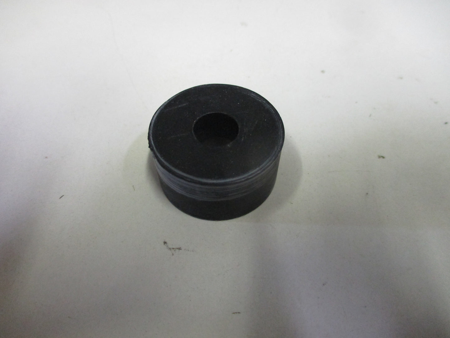 Nissan Genuine Bushing Rubber Front Stabilizer New