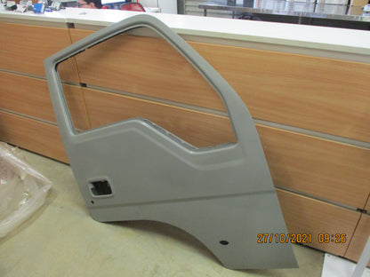 Kia 2700 Genuine Right Hand Front Door Shell Assembly New Part