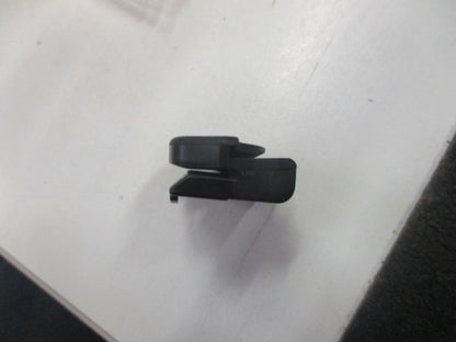 Nissan D40/D23 Navara/Maxima/Murano/Altima Genuine Front Guard Liner Clip Set of 10 New Part