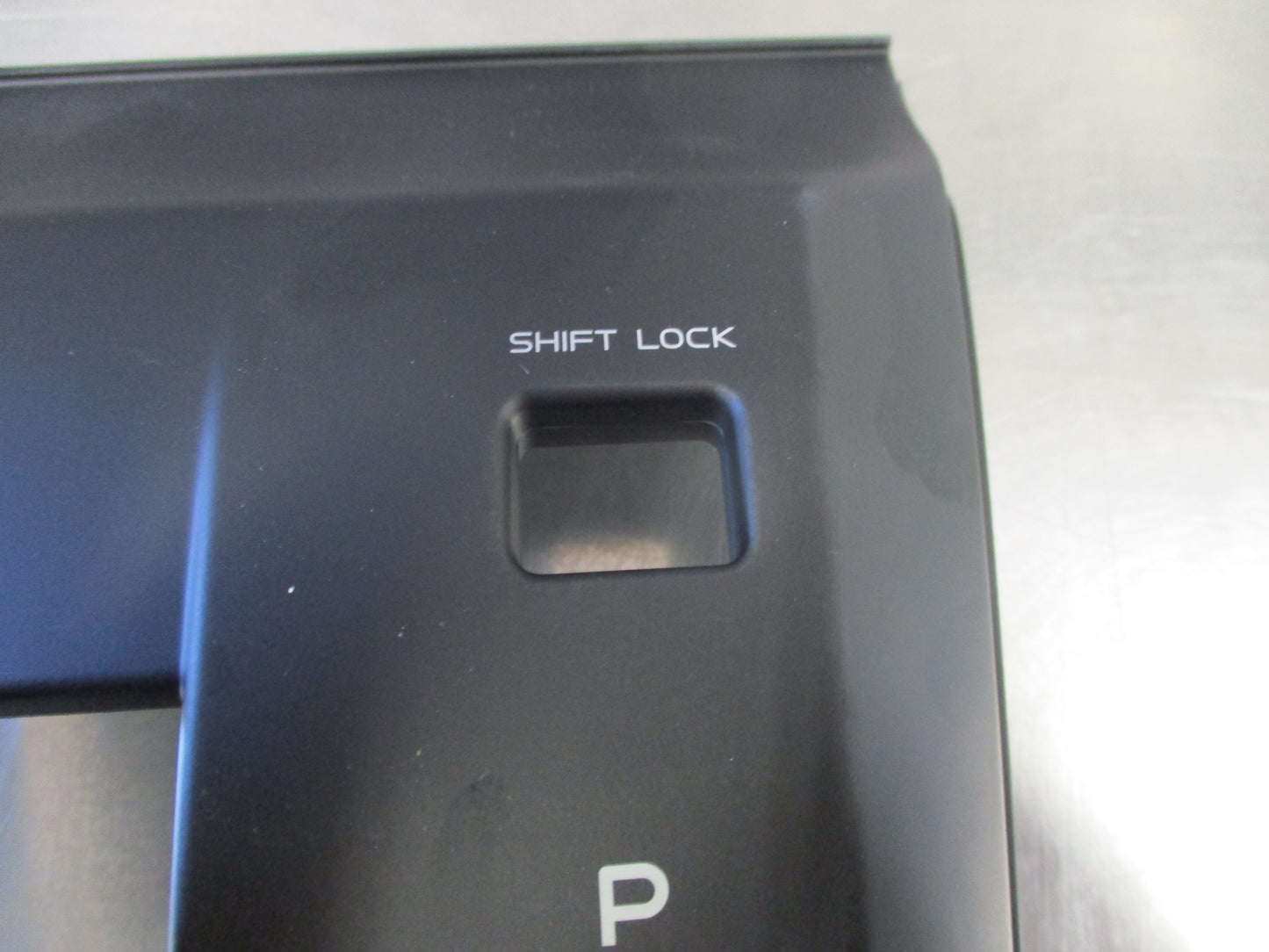 Isuzu MU-X/D-Max Genuine Automatic Shift Surround Panel New Part