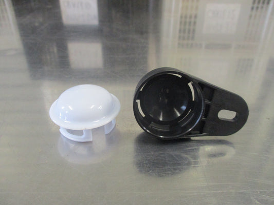 Jeep Grand Cherokee/Ram 1500/2500/3500/4500 Genuine Courtesy Lamp New Part