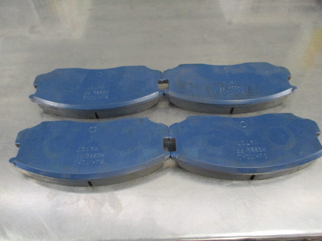 Mitsubishi Mirage Genuine Front Brake Pad Set New Part