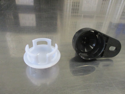 Jeep Grand Cherokee/Ram 1500/2500/3500/4500 Genuine Courtesy Lamp New Part