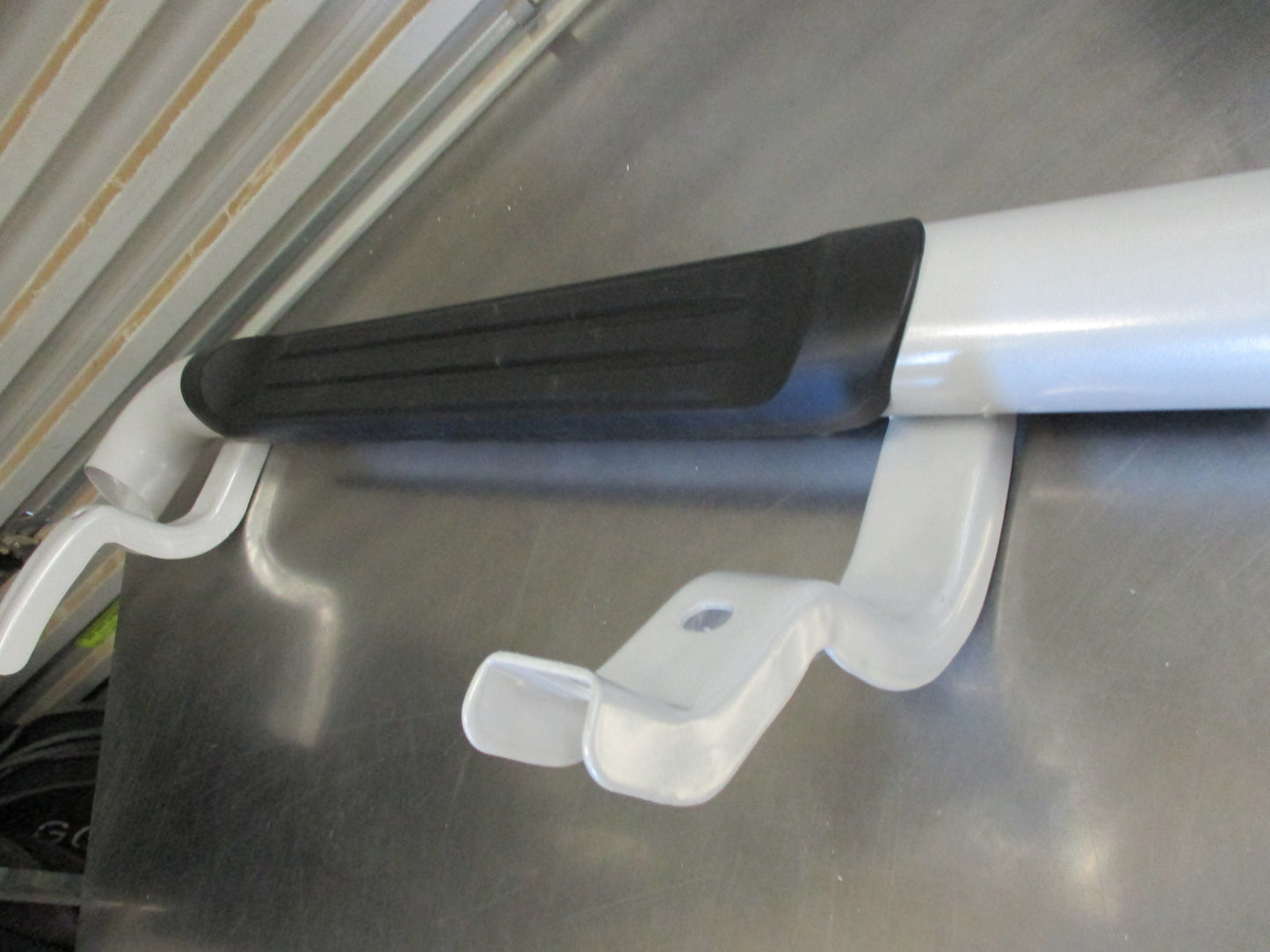 Ford Ranger Wildtrak Dual Cab PX-PXII Genuine Side Step Kit Silver New Part