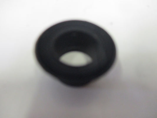 Nissan Pulsar Linkage Shifter Bushing Genuine