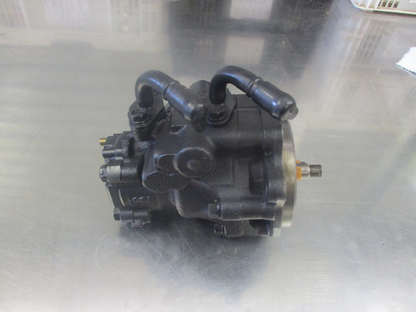 Isuzu NQR/NPR 4HK1 Truck Genuine Power Steering Pump New Part
