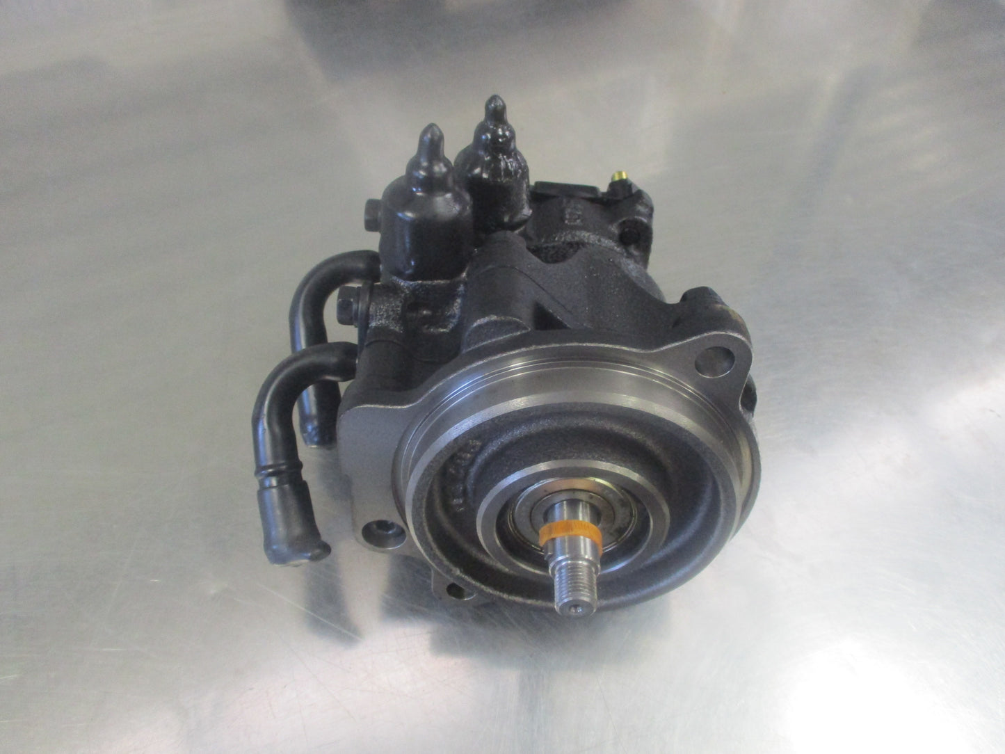 Isuzu NQR/NPR 4HK1 Truck Genuine Power Steering Pump New Part