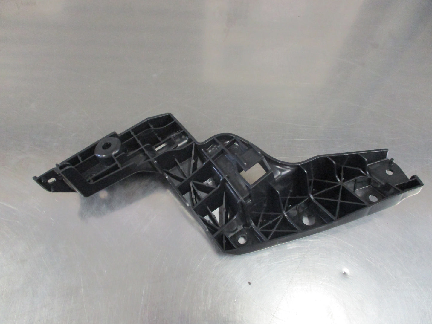 Peugeot 4007/Citroen C-Crosser Genuine Left Hand Front Headlight Bracket New Part