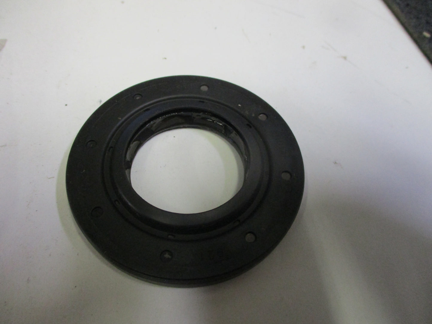 Mahindra Genuine Diff Case Oil Seal Output New Part