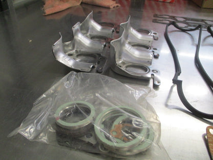 Toyota Hilux Genuine  Engine Gasket Kit 3.0ltr v6 Petrol 1993 0nwards new part