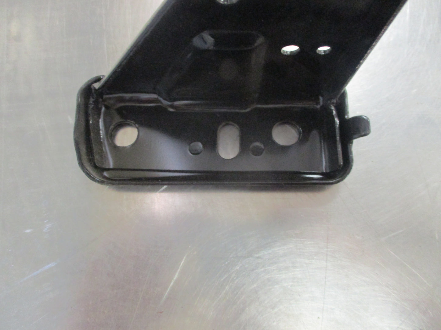 Ford Focus Sedan Genuine Radiator Support New Part