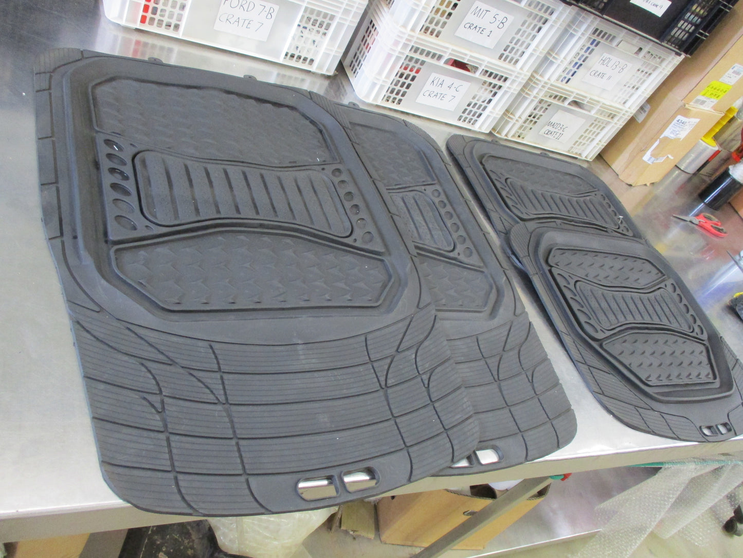 Stonewall Universal Heavy Duty Rubber Floor Mat Set of 4 New Part