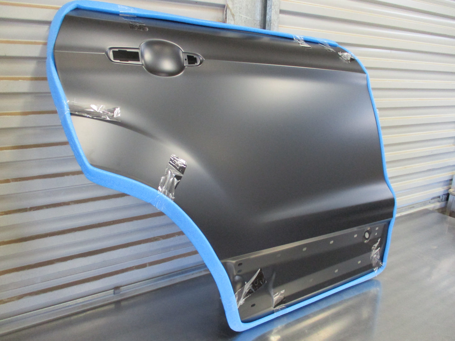 Ford Kuga TF II Genuine Right Hand Rear Door Skin New Part