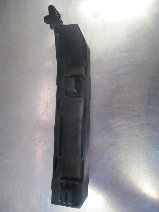 Honda Accord Genuine Front Right Bumper Spacer New Part