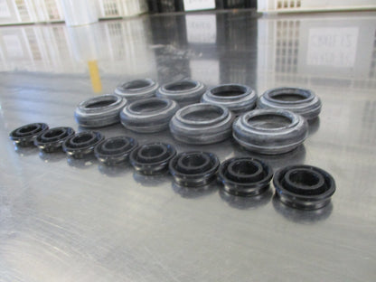 Isuzu NKR 4JB1 Truck Genuine Rear Wheel Cylinder Cup Set New Part