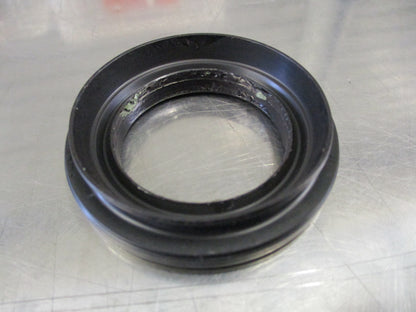 Nissan Altima/Murano/Pathfinder Genuine Oil Seal New Part