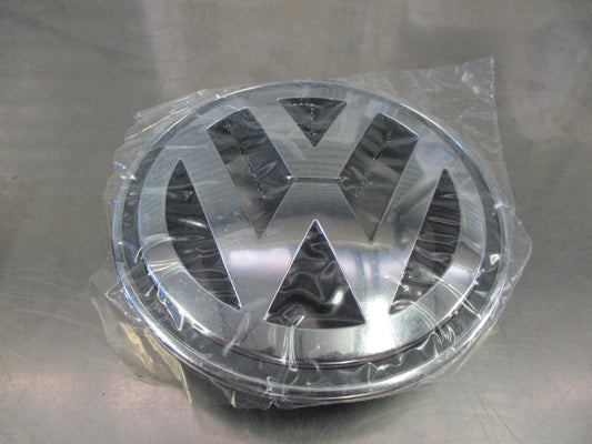 Volkswagen Tiguan/Passat CC Genuine Chrome Grille Emblem New Part