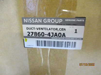 Nissan Navara D23 NP300 Genuine Center Air Duct Ventilator New Part