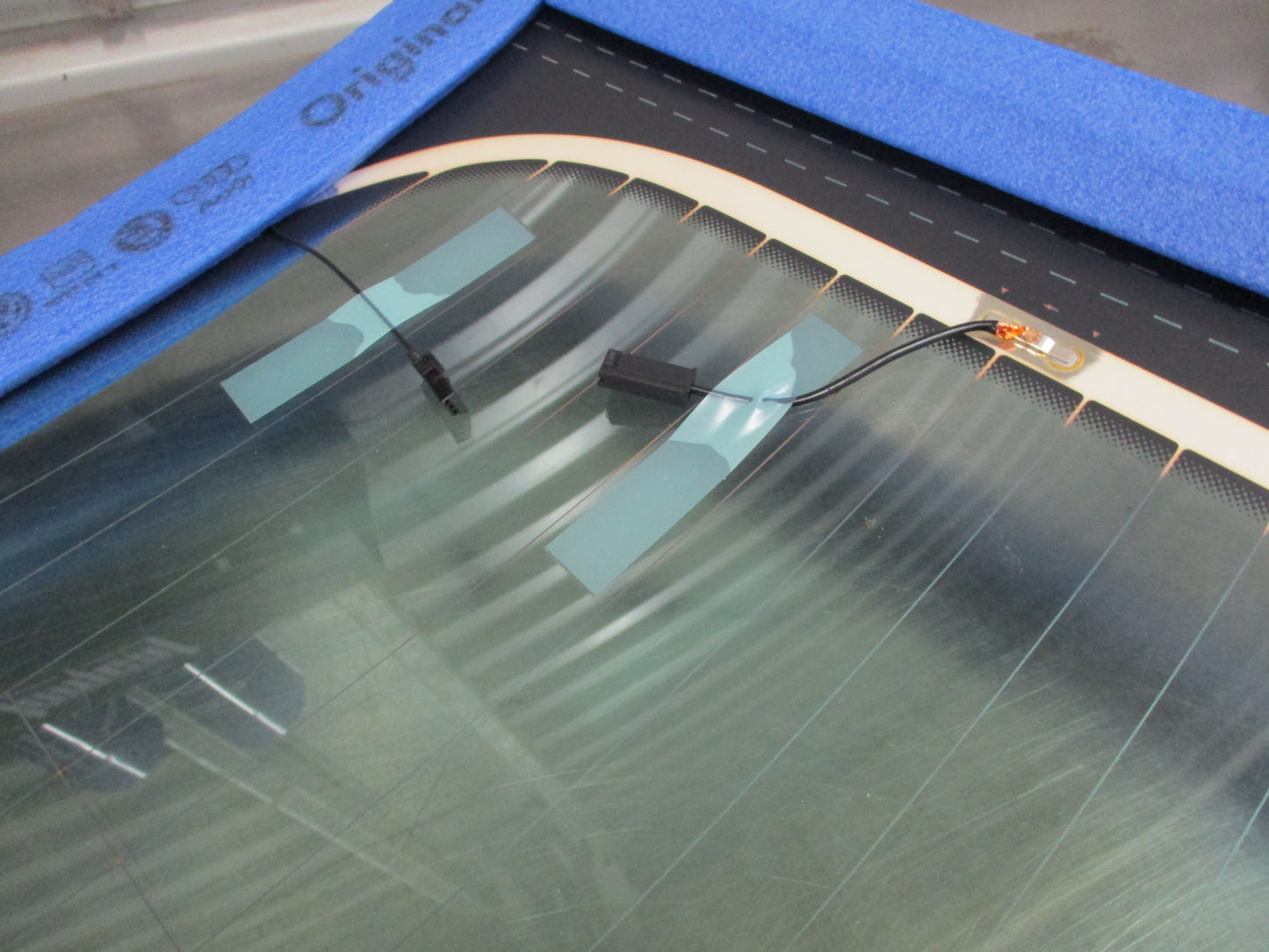 VW Tiguan Genuine Rear Heated Window New Part
