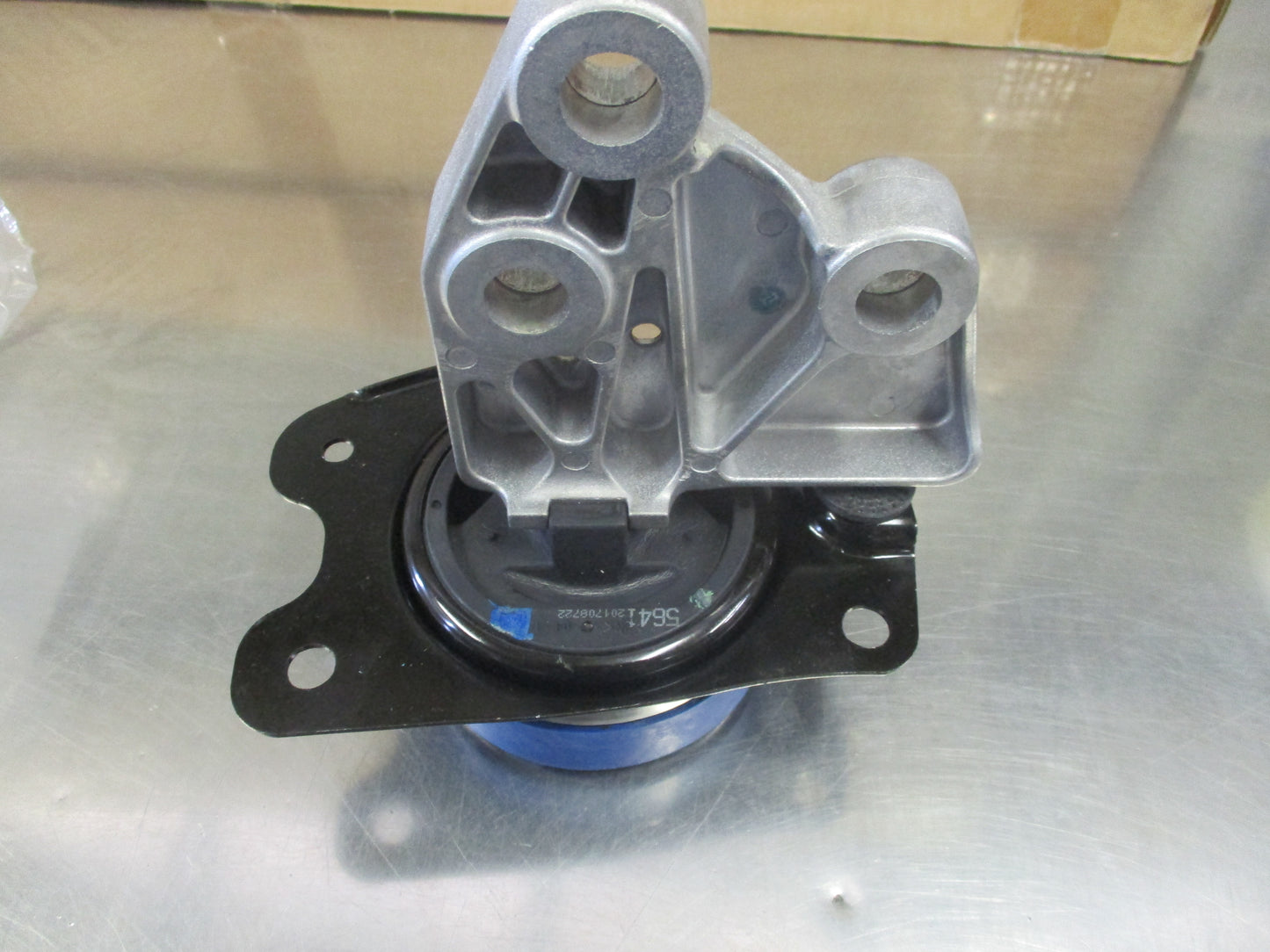 Holden Captiva Genuine Transmission Mounting New Part