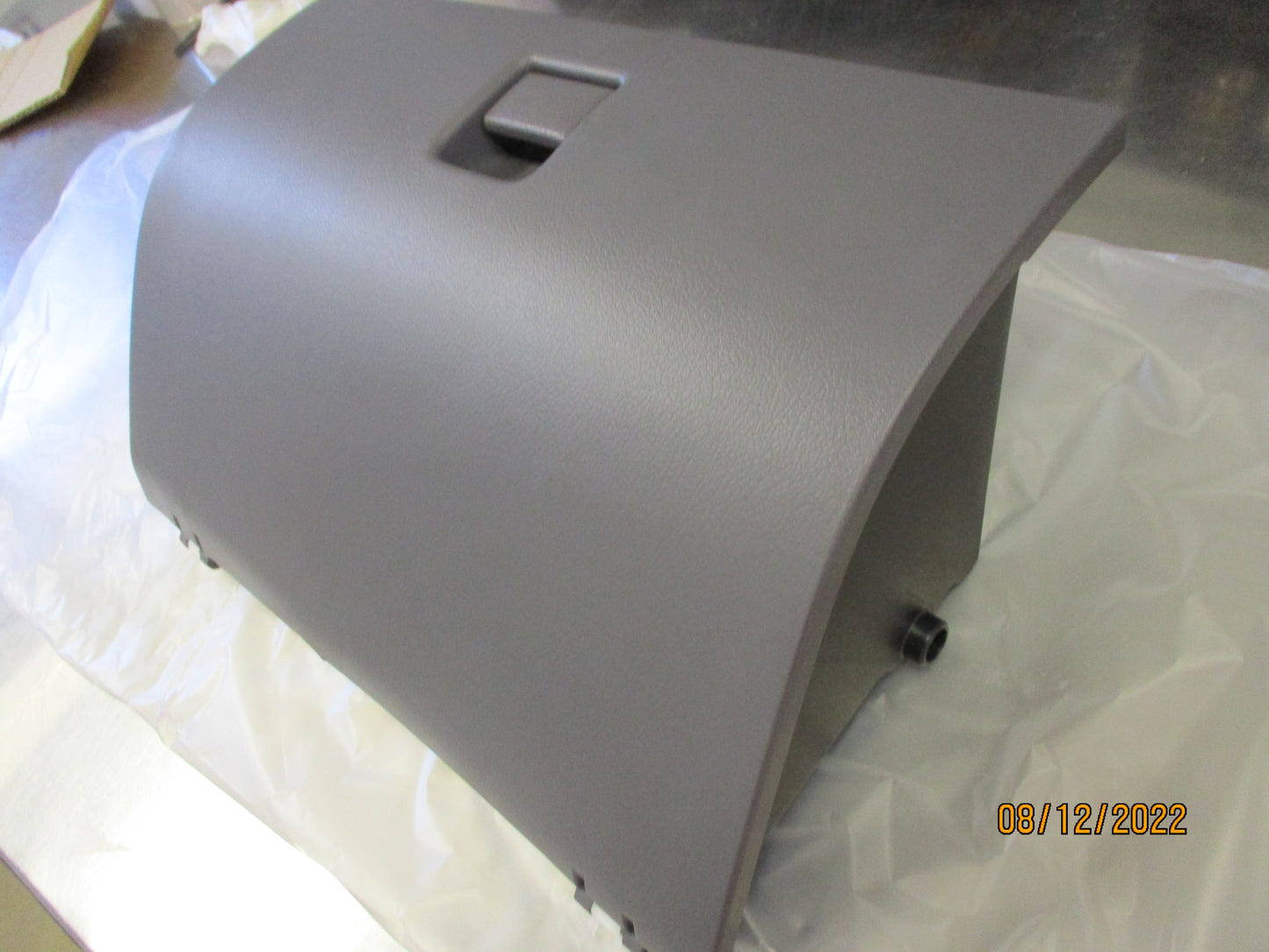 Nissan Navara D22 Genuine Glove Box Assembly New Part