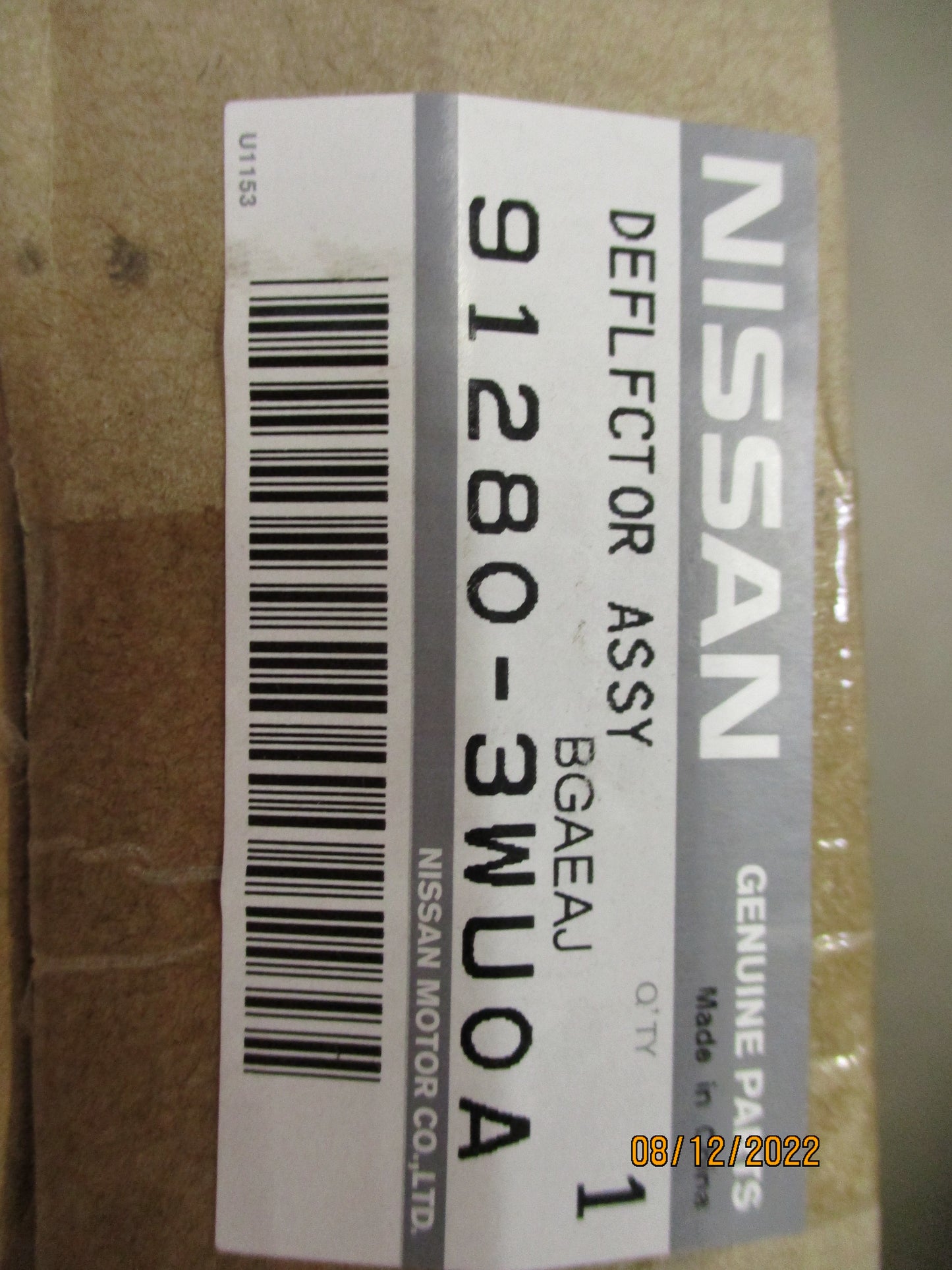 Nissan Navara D23 NP300 Genuine Sunroof Deflector Assy New Part