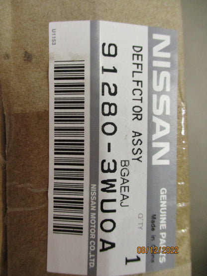 Nissan Navara D23 NP300 Genuine Sunroof Deflector Assy New Part