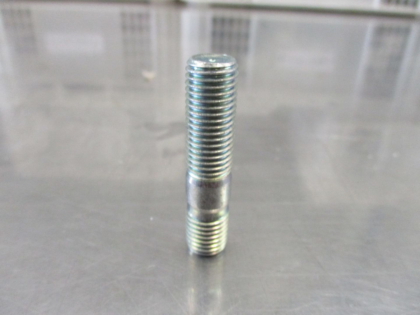 Nissan 180SX/Silvia Genuine Exhaust Manifold Stud New Part