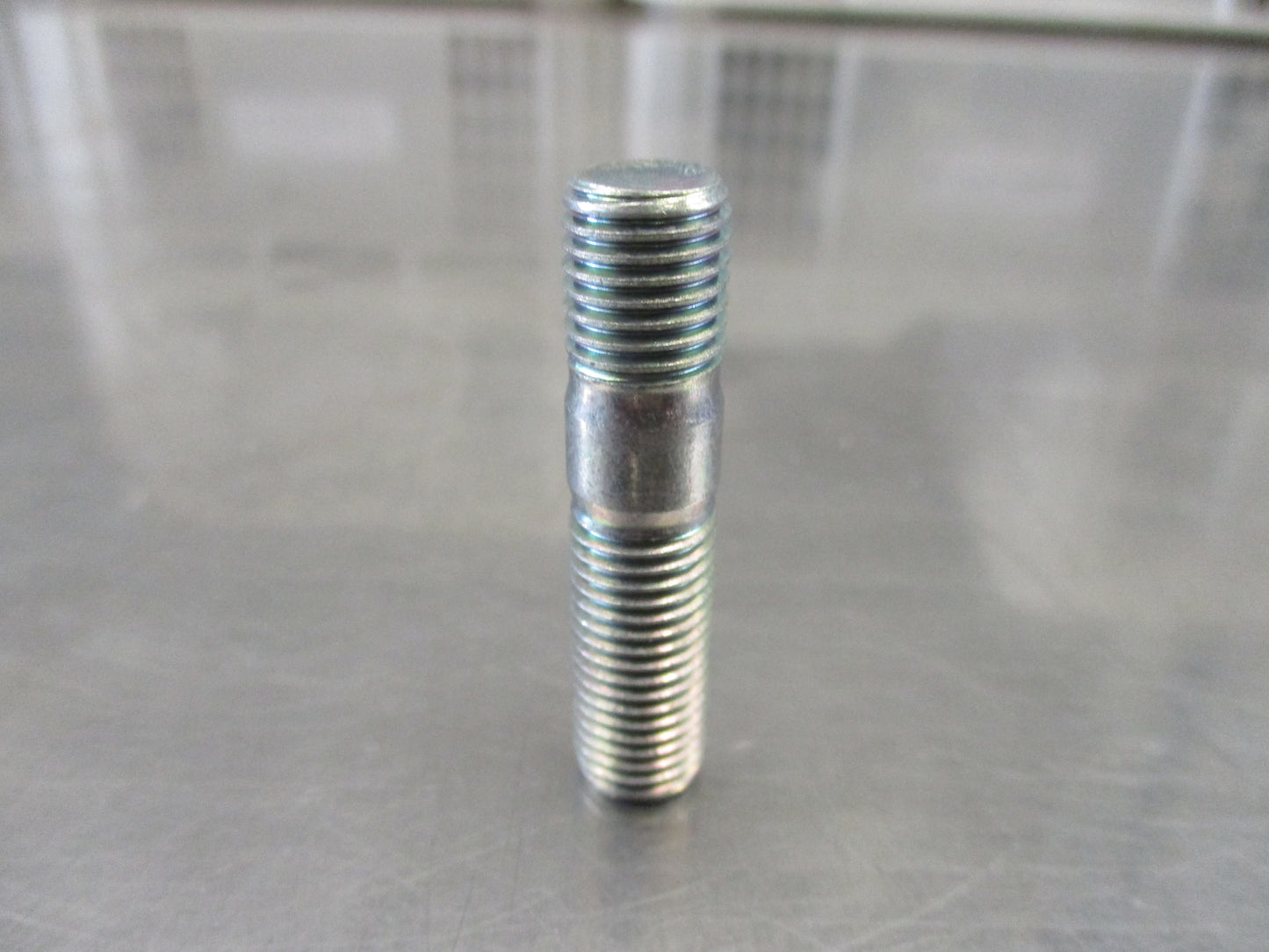 Nissan 180SX/Silvia Genuine Exhaust Manifold Stud New Part