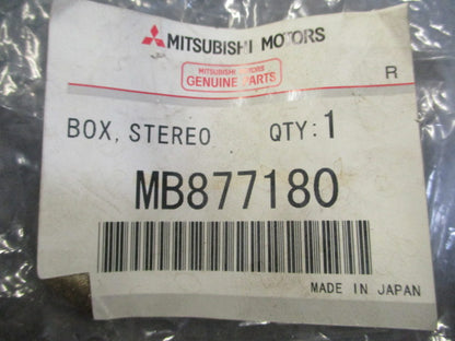 Mitsubishi Pajero/Galant Genuine Centre Storage Compartment New Part