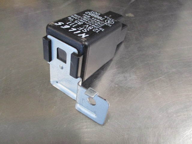 Subaru GL-DL-XT Genuine Turn And Hazard Unit New Part