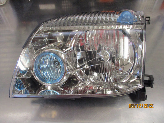 Nissan X-Trail T30 Genuine Left Hand Front Head Light New Part