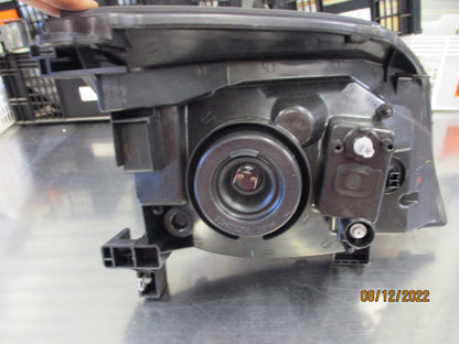 Nissan X-Trail T30 Genuine Left Hand Front Head Light New Part