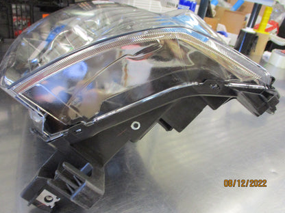 Nissan X-Trail T30 Genuine Left Hand Front Head Light New Part