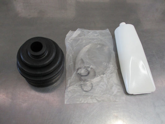 Nissan Skyline/Pathfinder Genuine Front Outer CV Boot Kit New Part