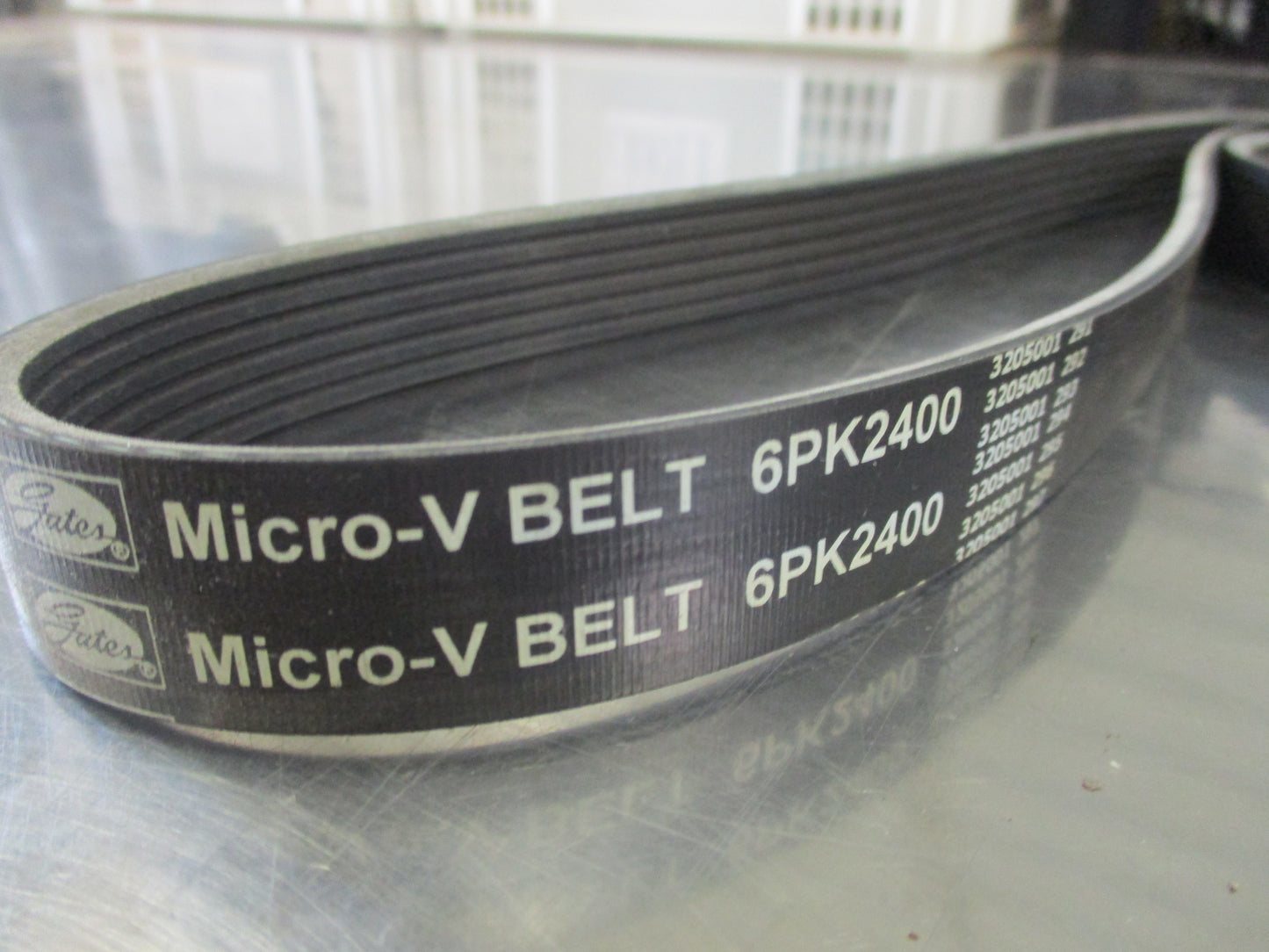 Holden Captiva 3.2L Genuine Alternator V Belt New Part