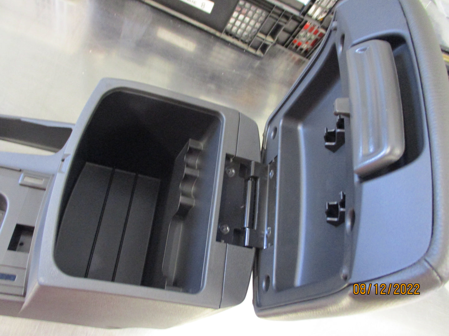 Nissan Navara D40T Genuine Floor Console Box New Part