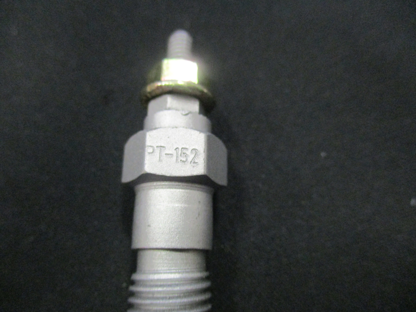 PT-152 Glow Plug To Suit Toyota LX80 Chaser / Toyota Hilux LN61V New
