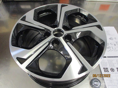 Nissan X-Trail T32 Genuine 17 Inch Black Diamond Cut Alloy Set Of 4  Wheel New Part