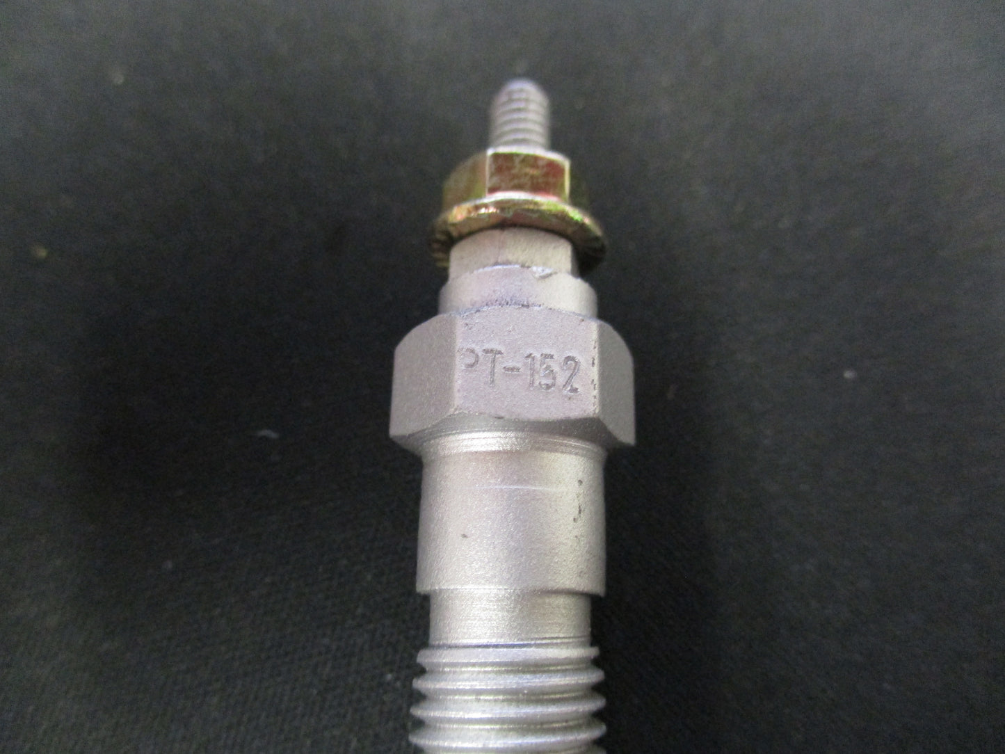 PT-152 Glow Plug To Suit Toyota LX80 Chaser / Toyota Hilux LN61V New