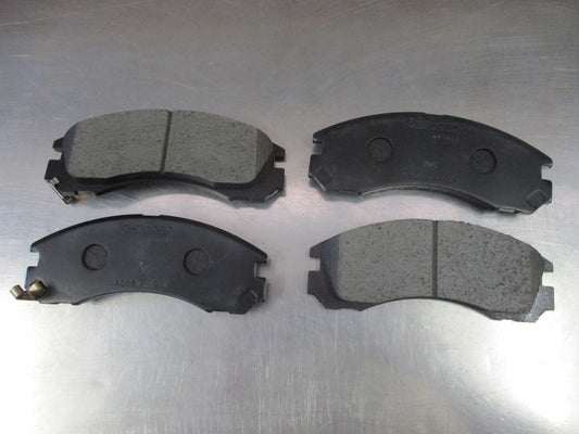Mitsubishi Pajero Sport/Outlander Genuine Front Disc Brake Pads New Part