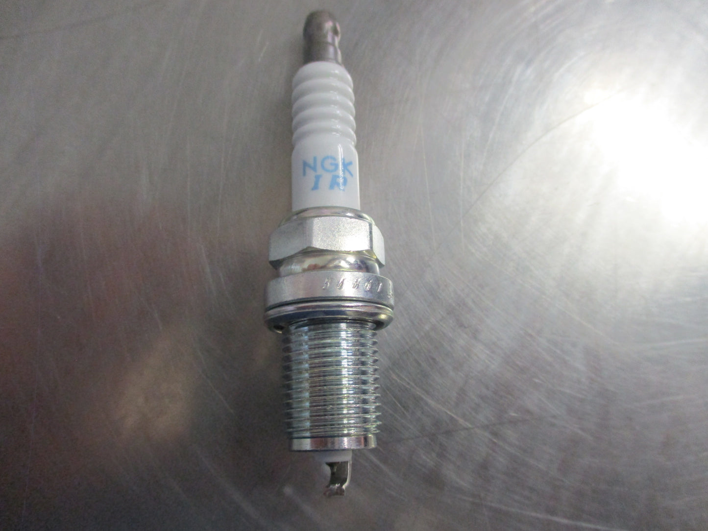 Suzuki Grand Vitara Genuine Spark Plug New Part
