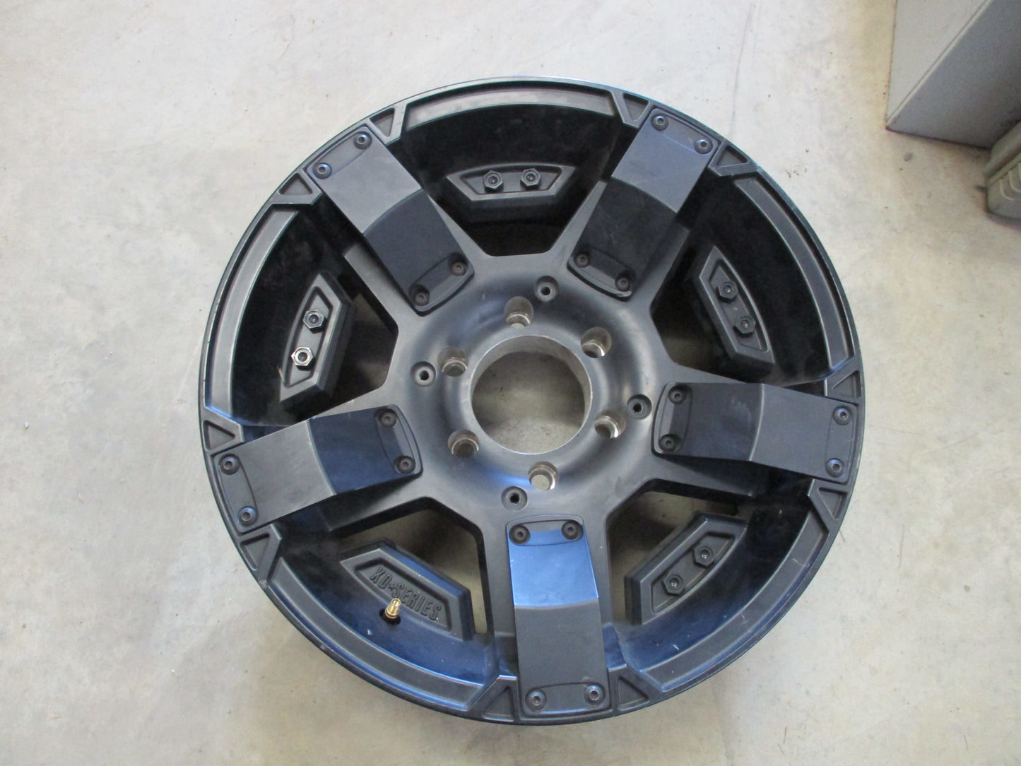 XD Series XS811 Rockstar  Alloy Wheel used part VGC