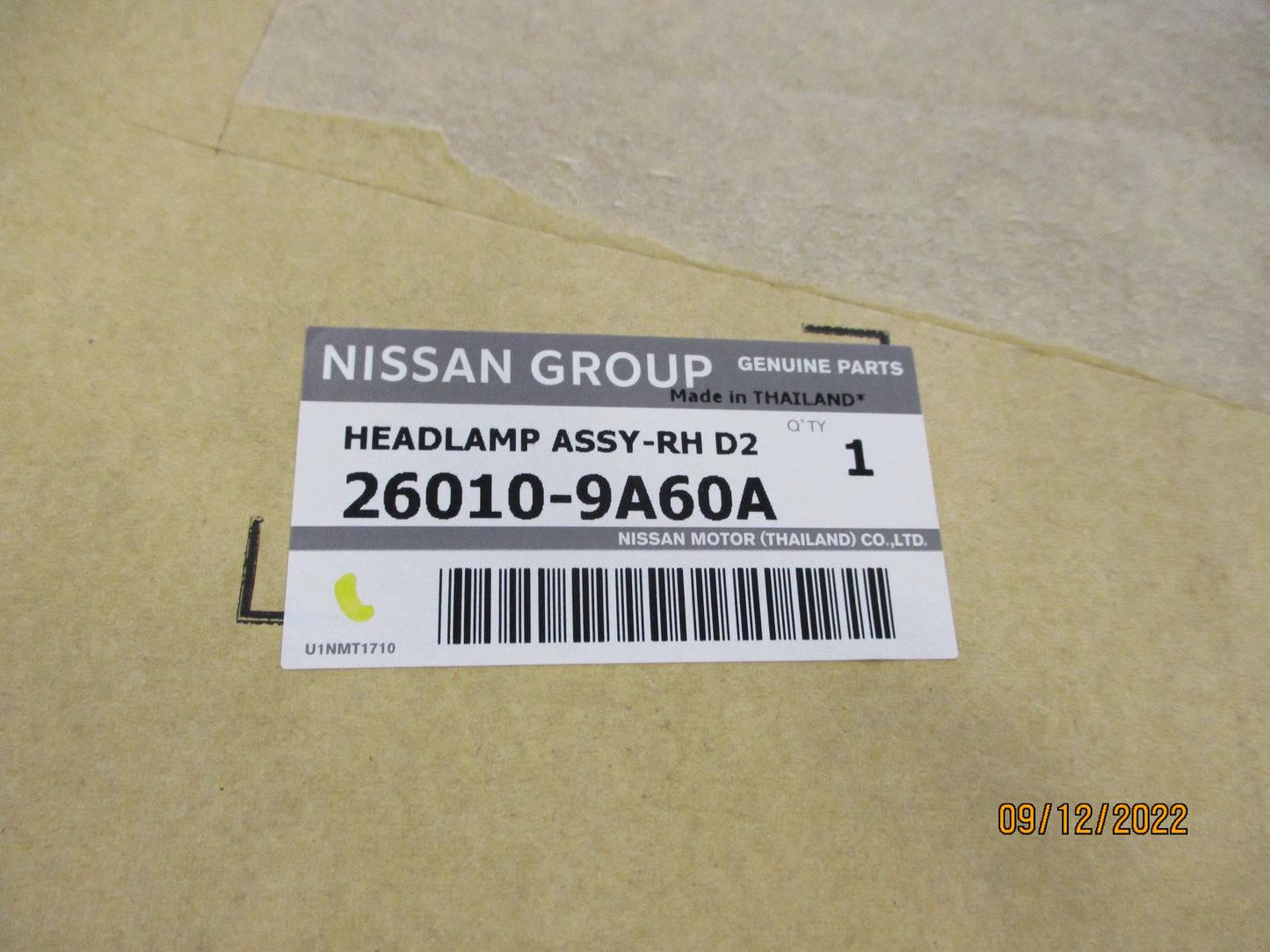 Nissan Navara D23 NP300 Genuine Right Hand Head Light Black Edition New Part
