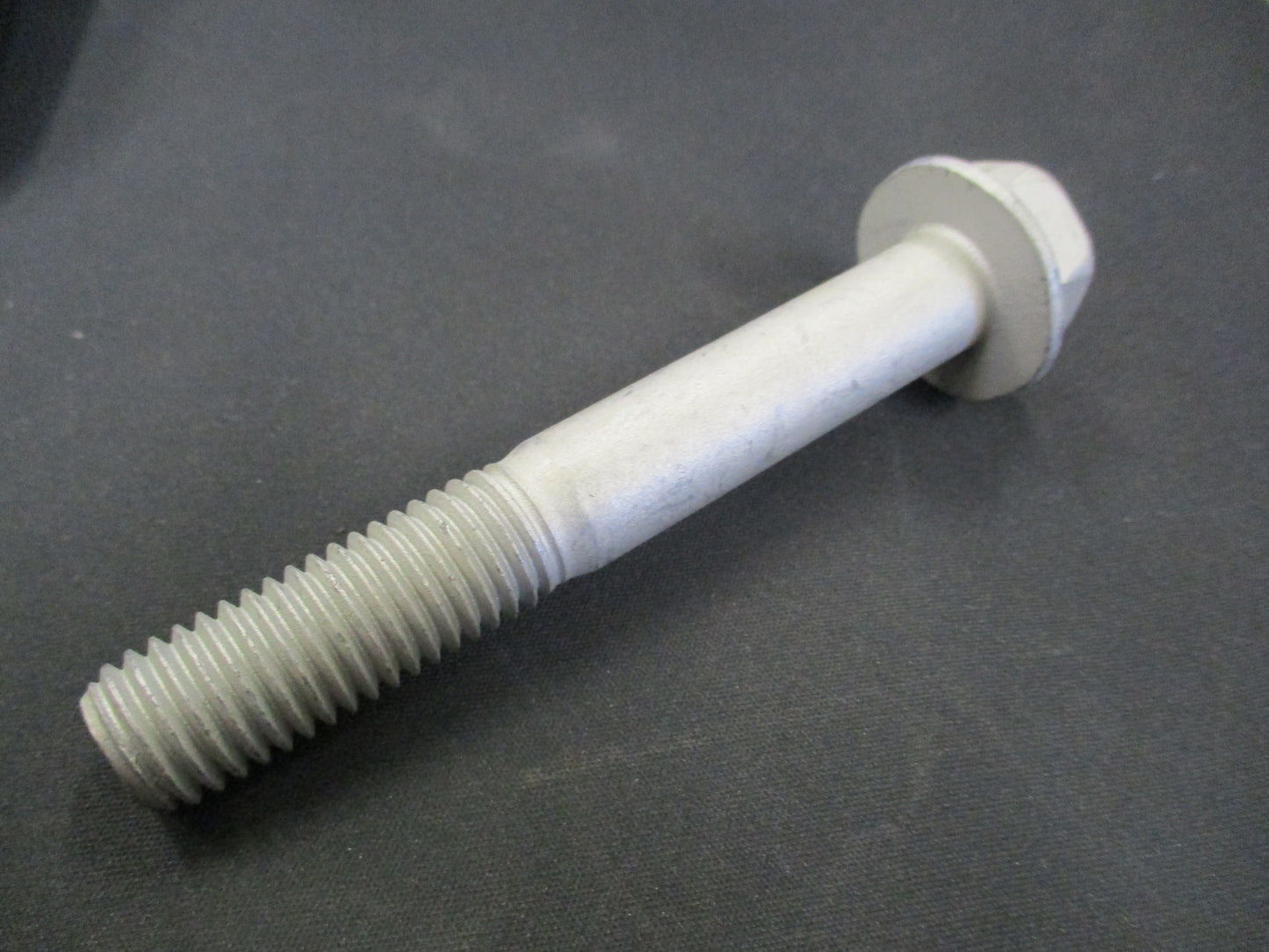 Holden Captiva Genuine Rear Knuckle Screw (Bolt) New Part