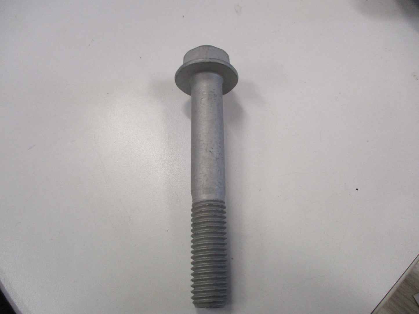 Holden Captiva Genuine Rear Knuckle Screw (Bolt) New Part